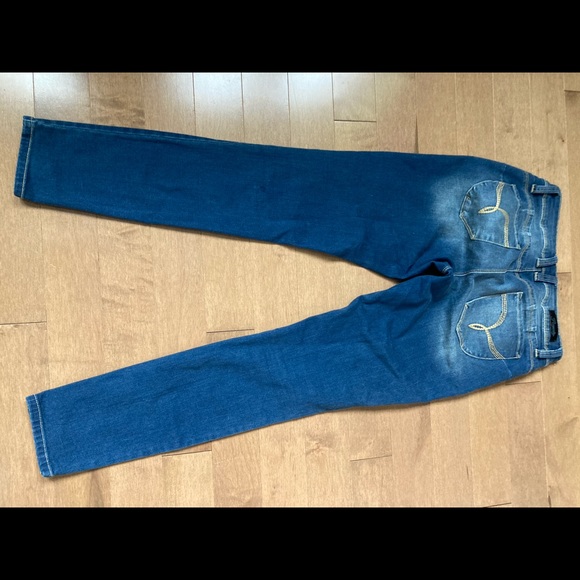 Royal better butt jeans - Picture 2 of 4